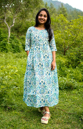 Leafy linen fantasy