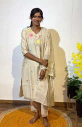 Beige Garden 506