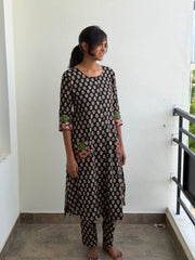 Aadhanya 815