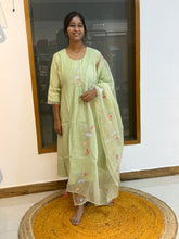 Vamika 783
