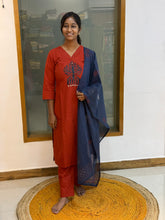 Aadhika 919A