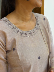 Lakshmi 667