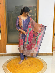 Kandaswarna 1124F
