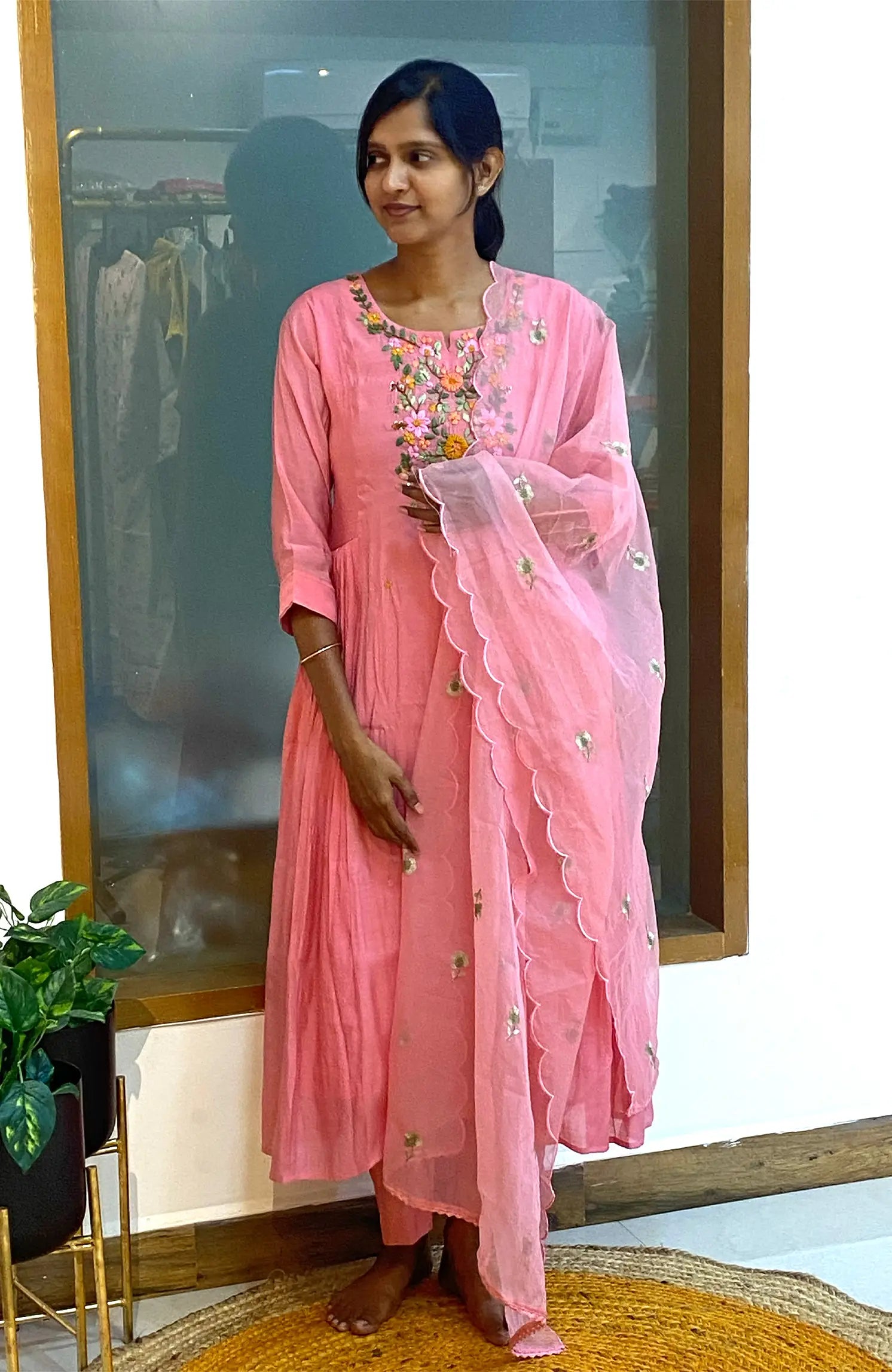 Pink in air 558