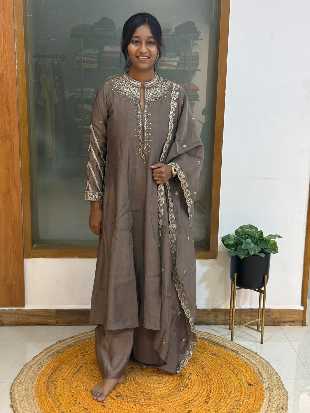 Swaranga 1071
