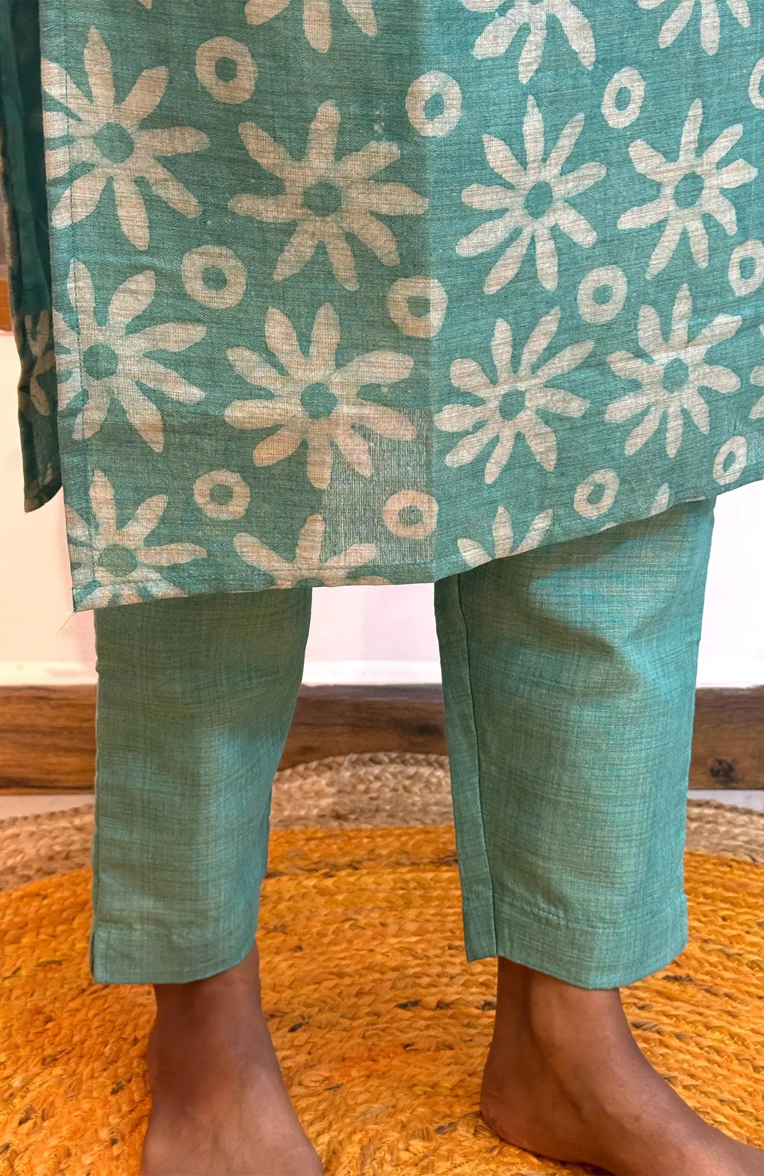 Soft green 557A