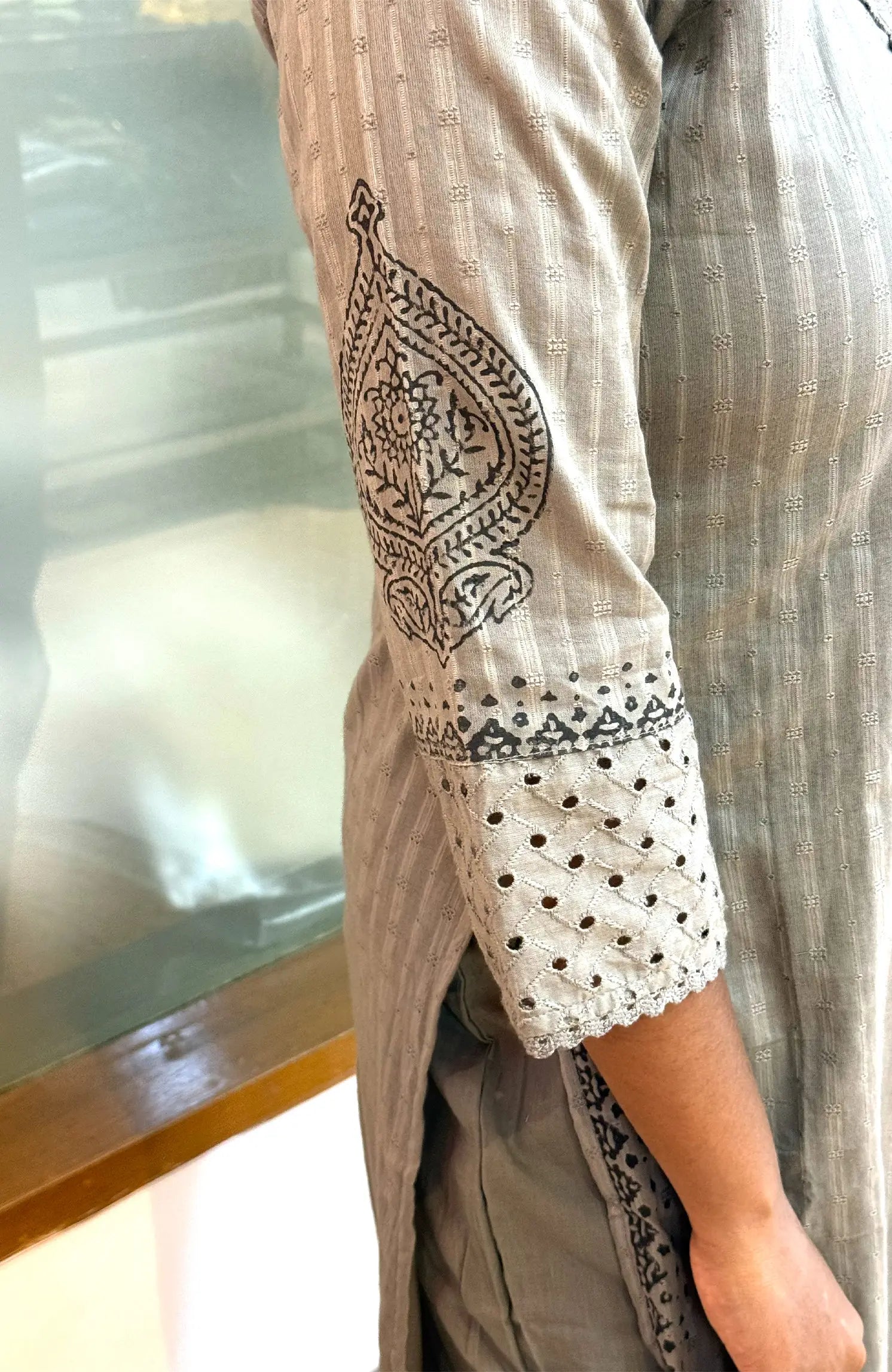 Grey mul cotton 560