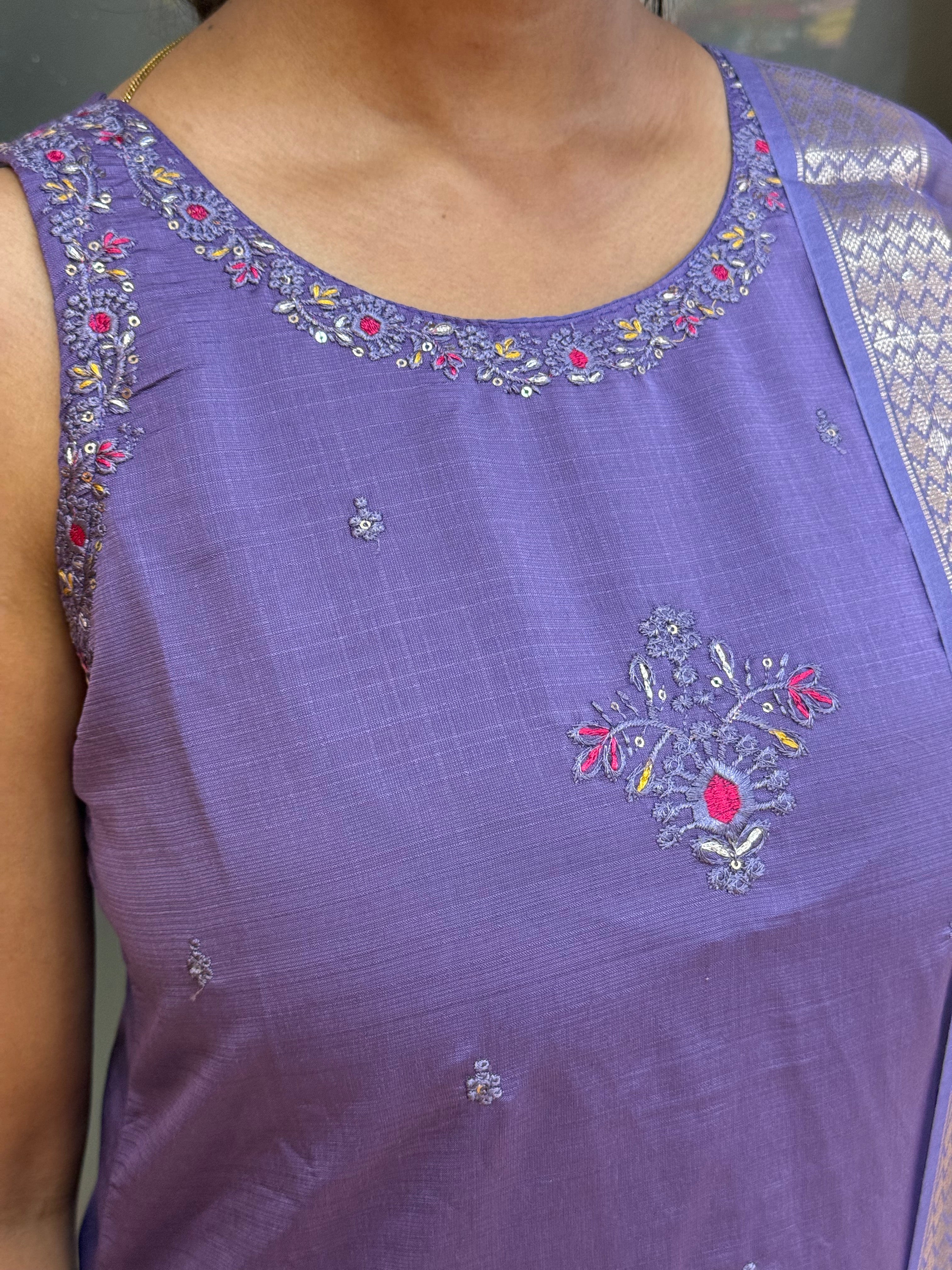 Nithila 881B