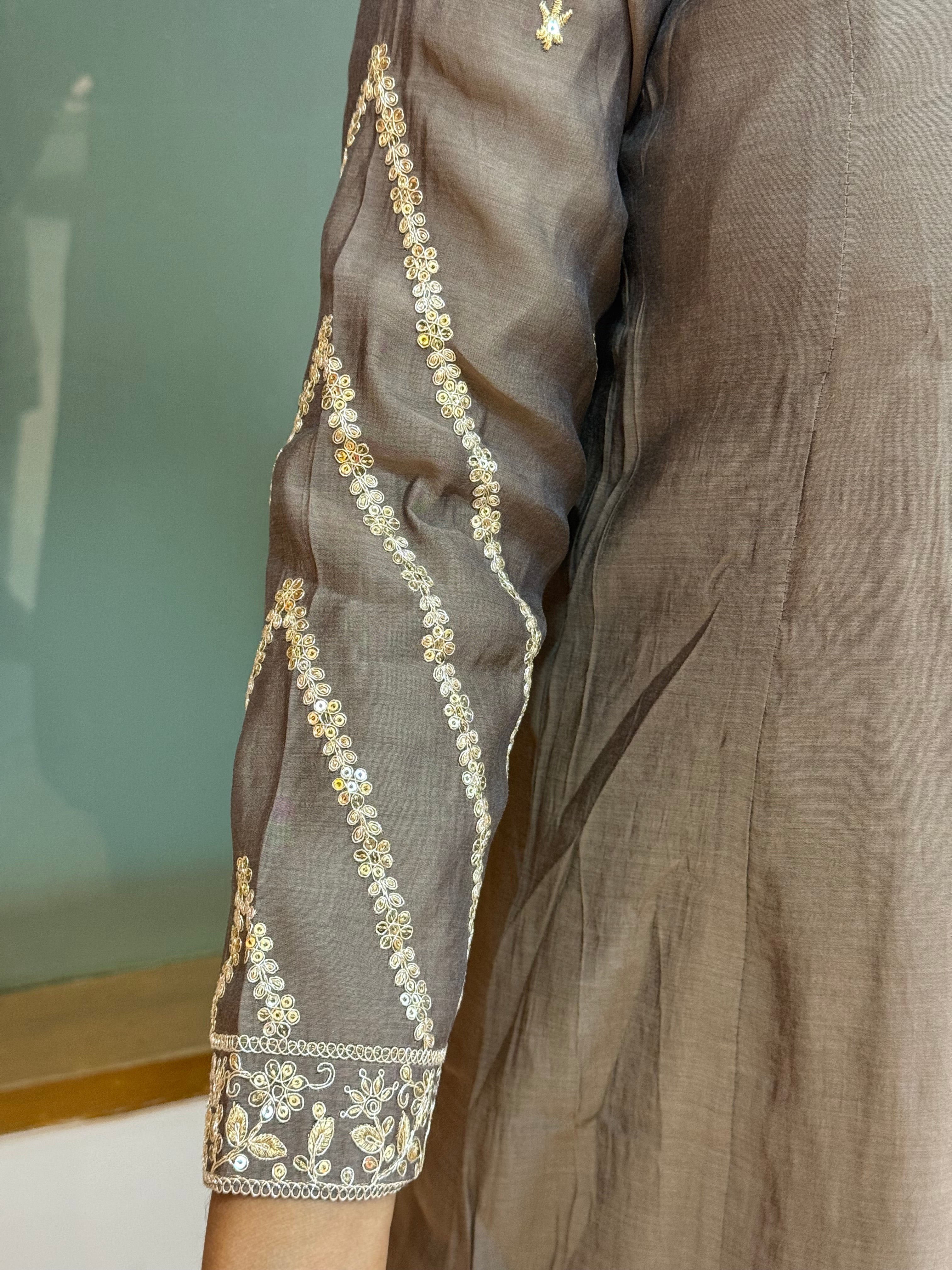 Swaranga 1071