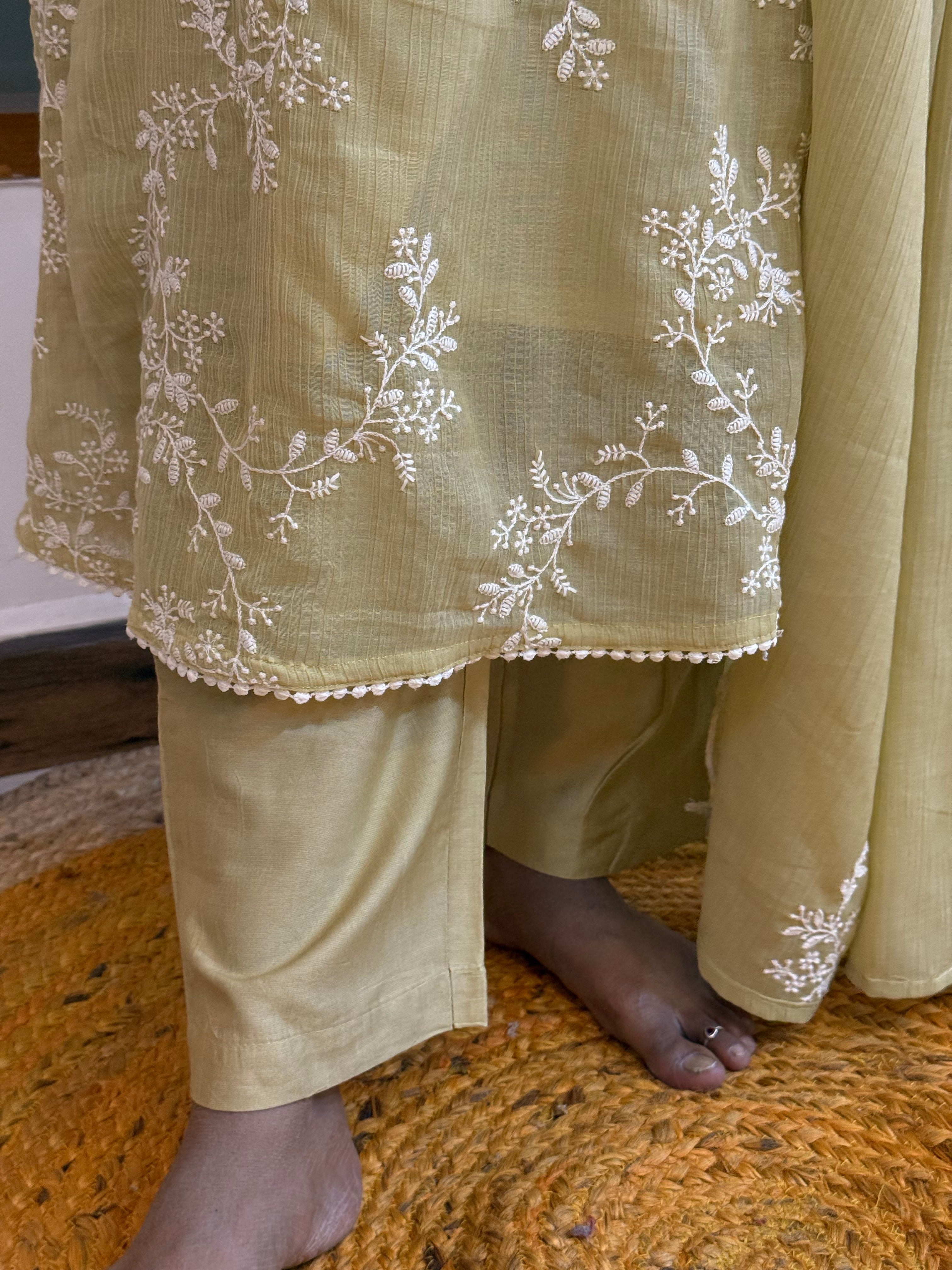 Snehidhiye 895B