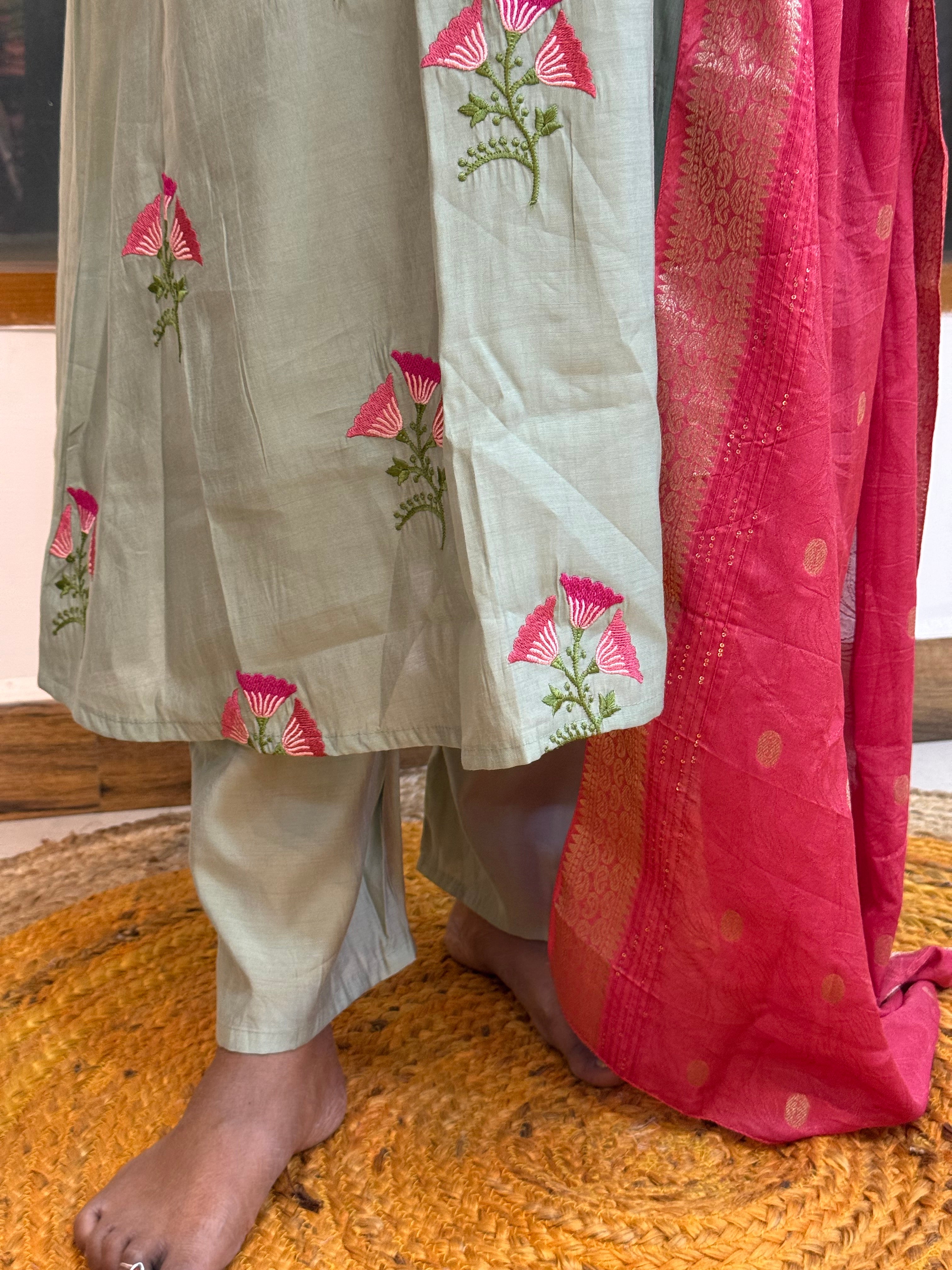 Sathya 890