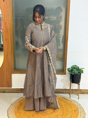 Swaranga 1071