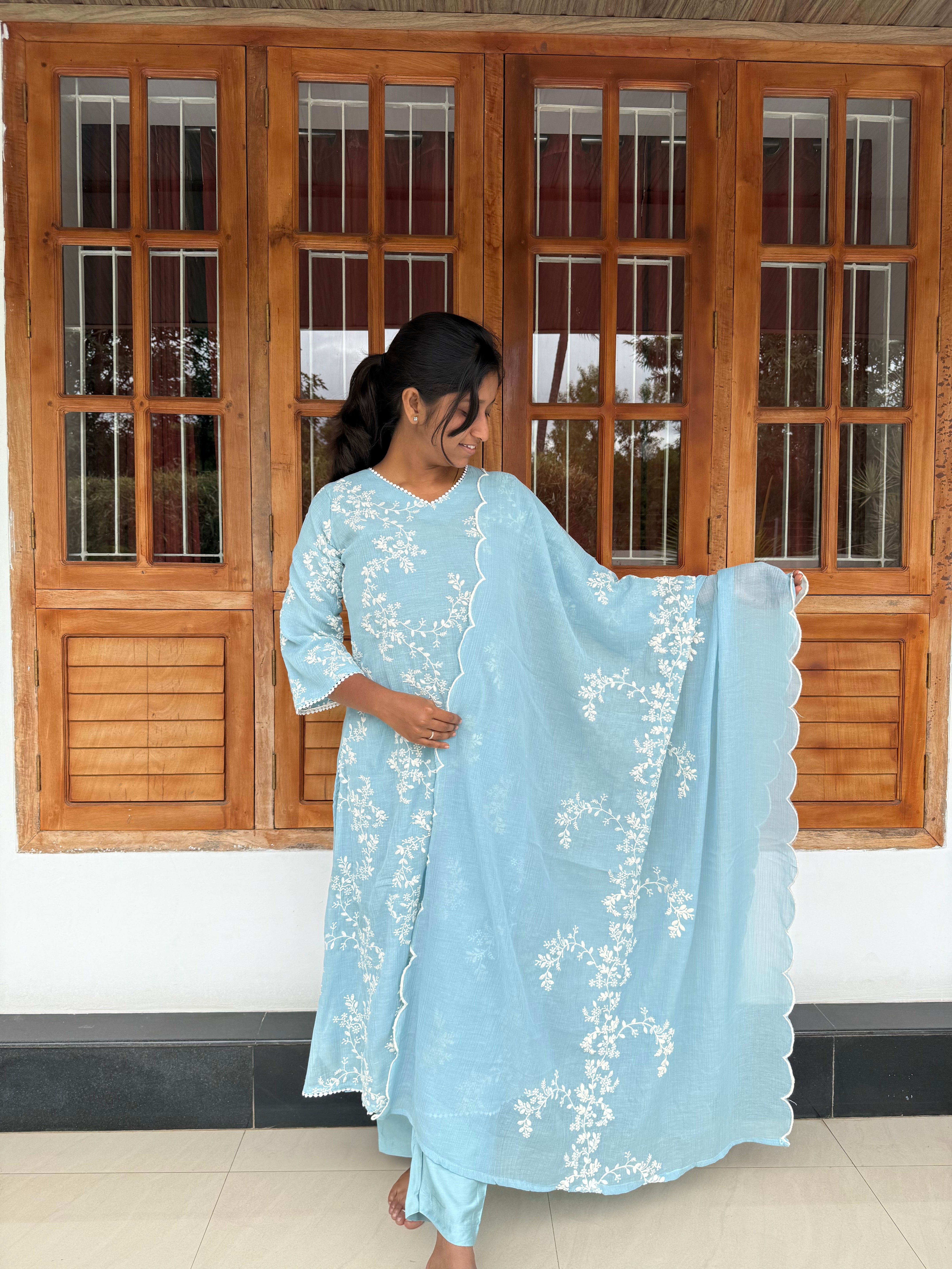 Snehidhiye 895A