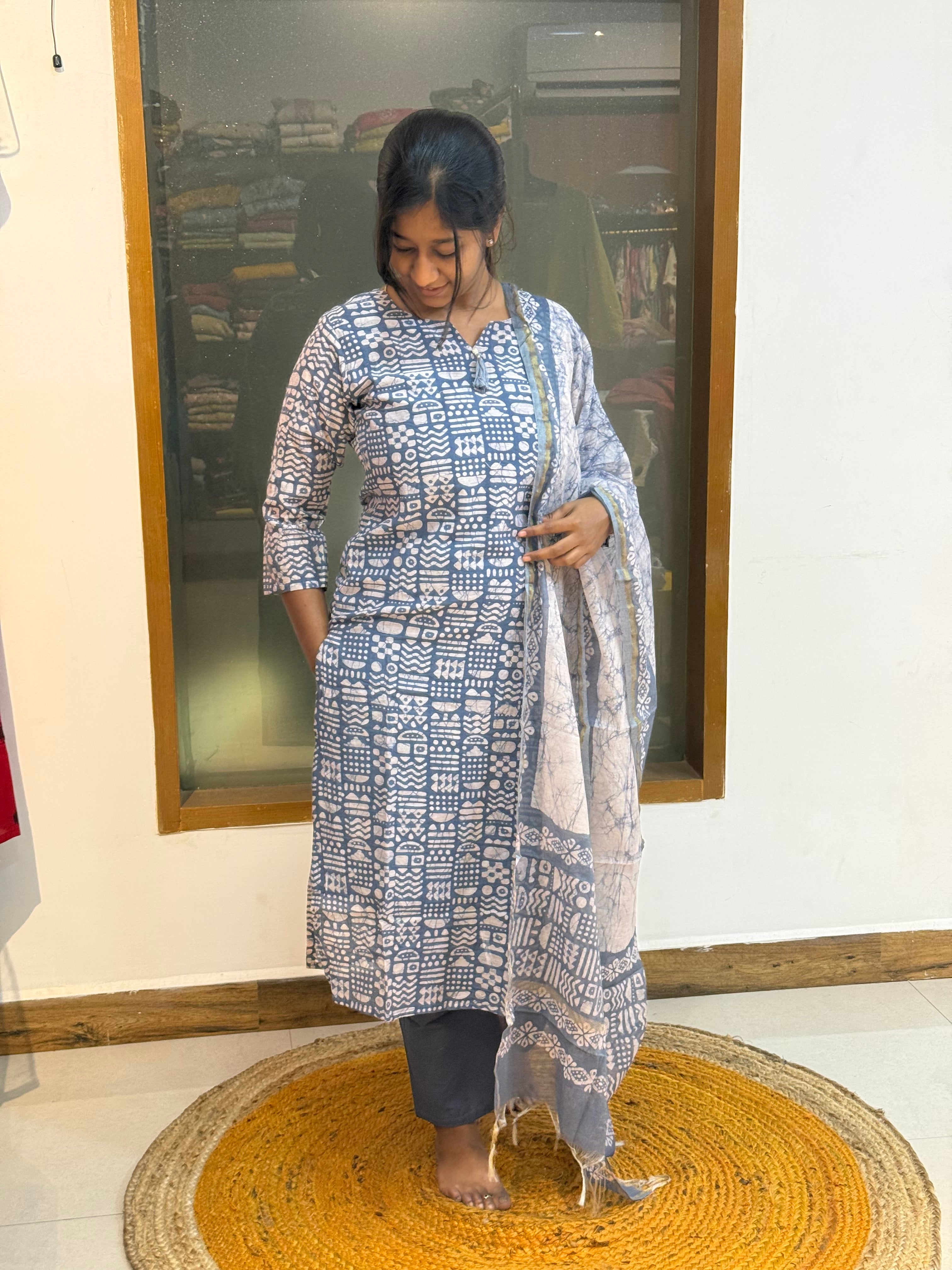 Chandrika 963C