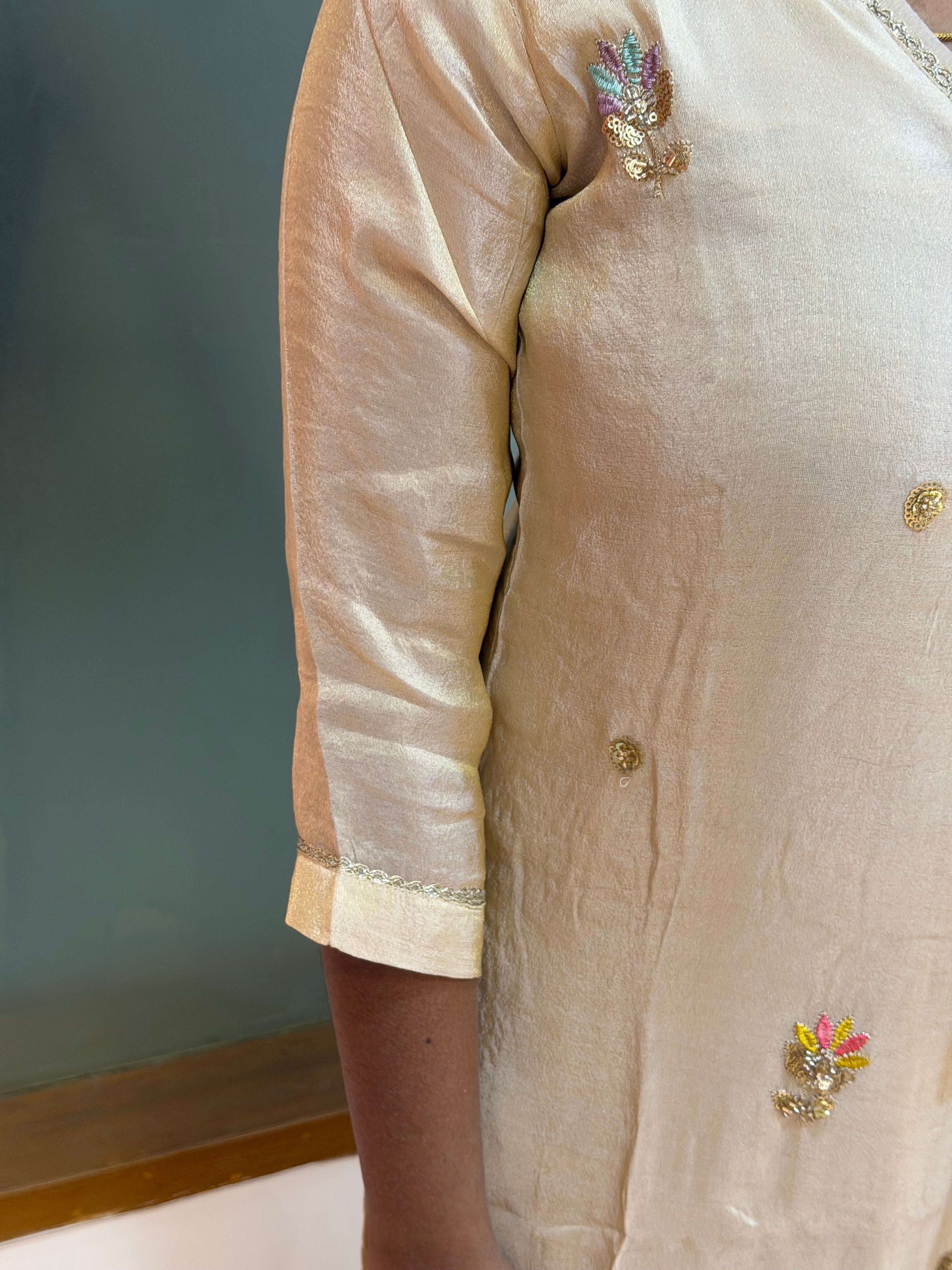 Ahalya 905