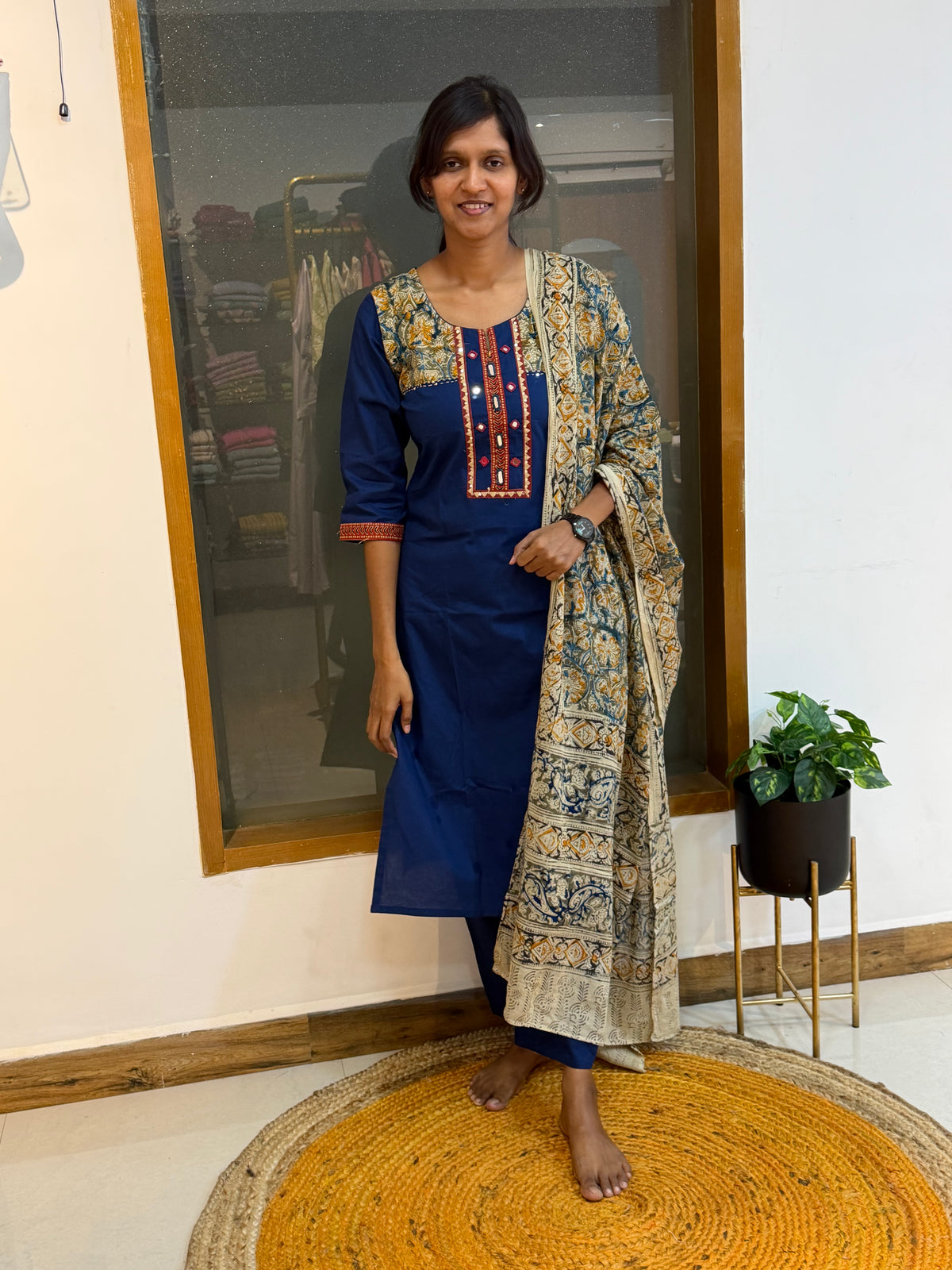 Nidhya 756A