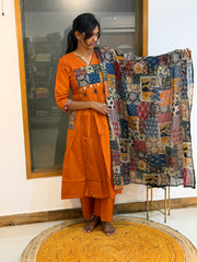 Kavi 838