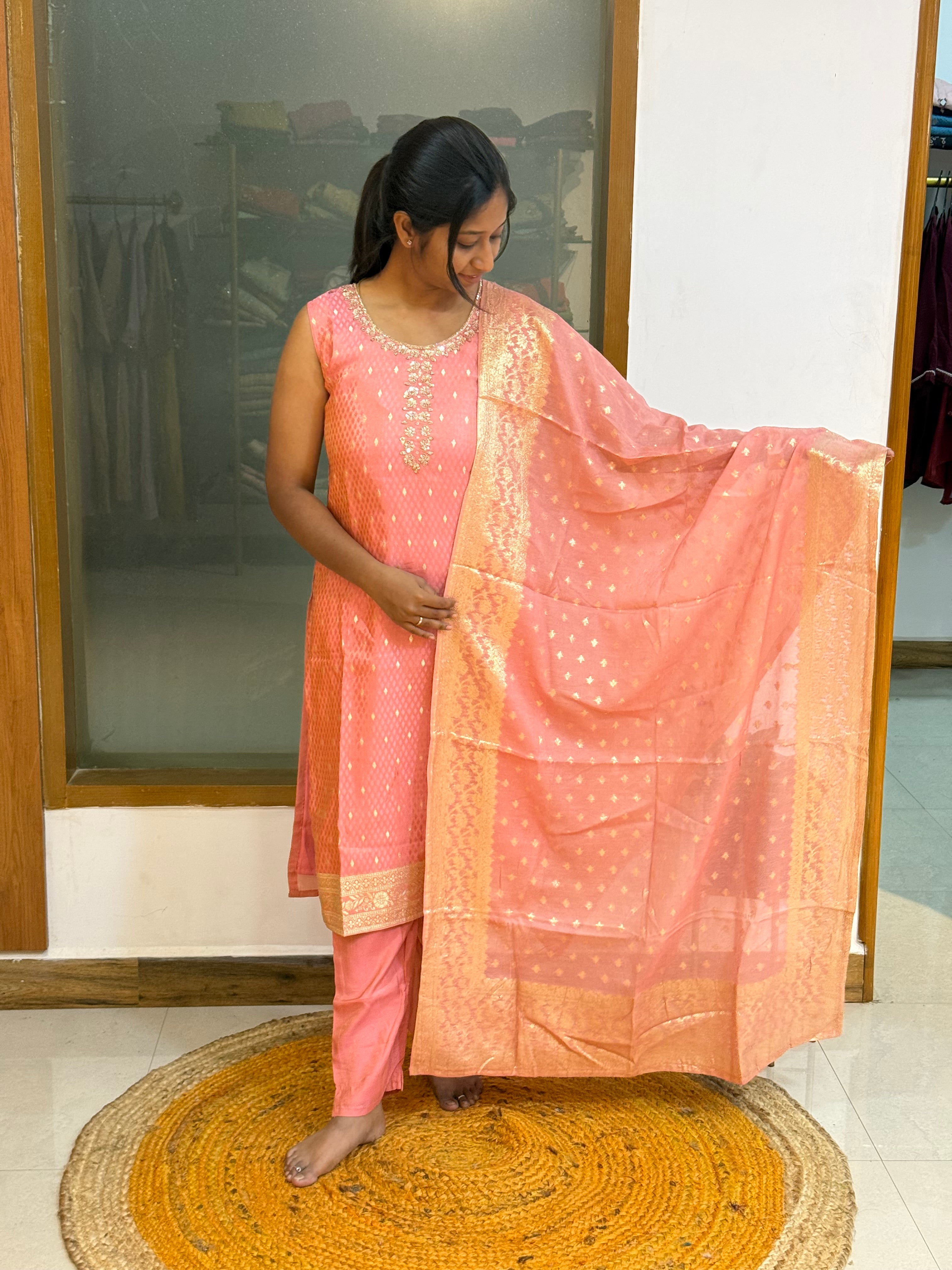 Dheena Lakshmi 1081B