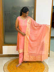 Dheena Lakshmi 1081B