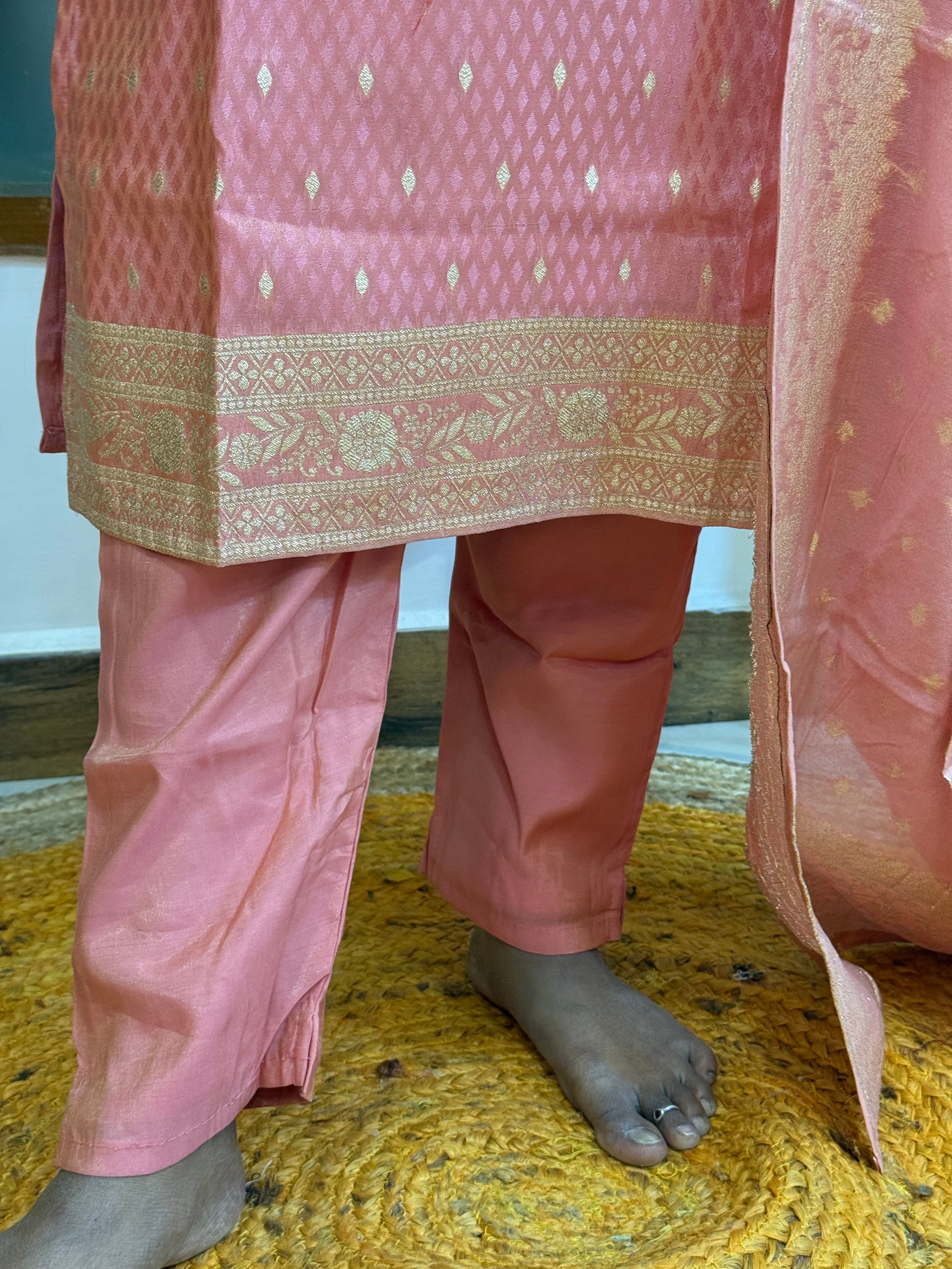 Dheena Lakshmi 1081B