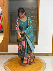 Kandaswarna 1124C