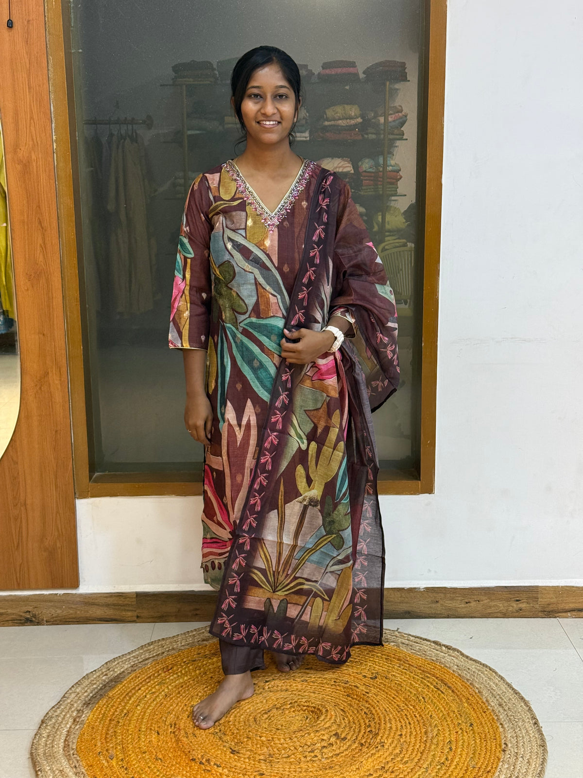 Kandaswarna 1124B