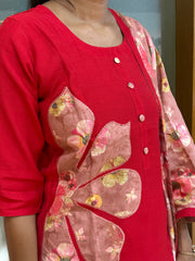 Flora red 596