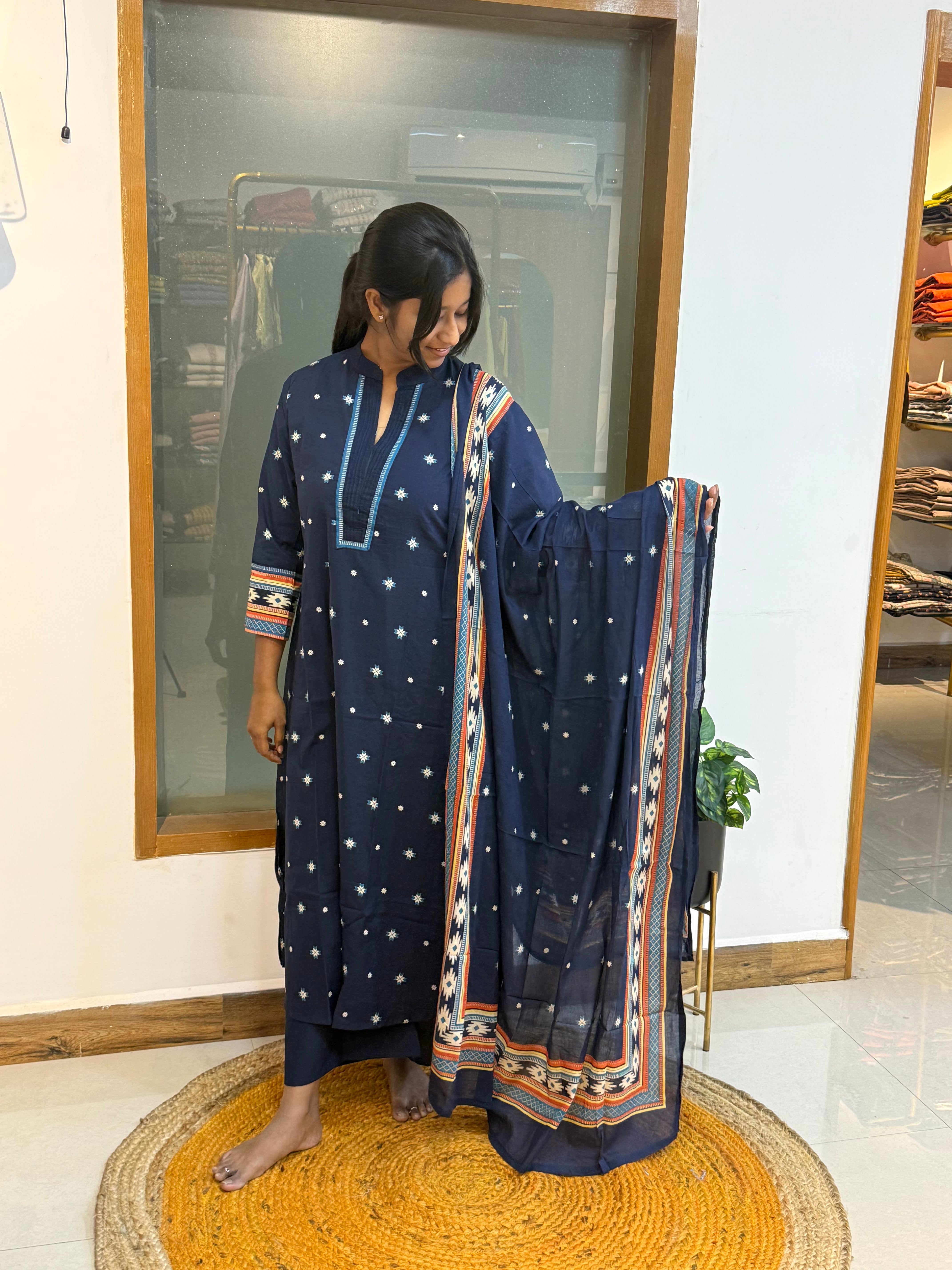 Yamini 679